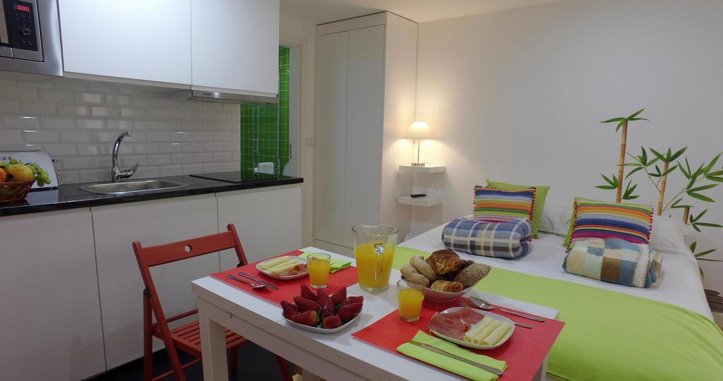 Studio Apartment
