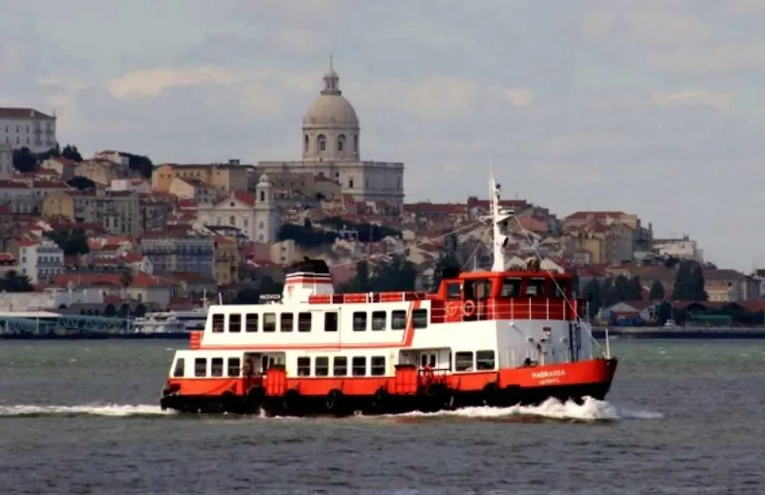 Alfama 44-1
